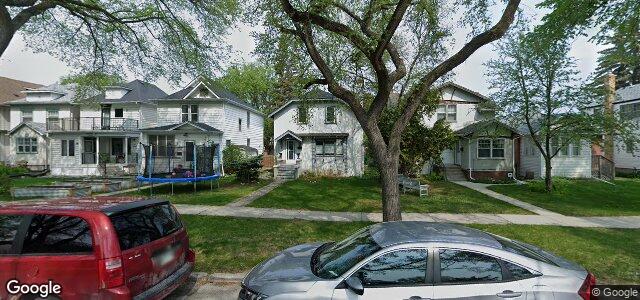 925 Warsaw Avenue（加拿大曼尼托巴省温尼伯市）房屋照片