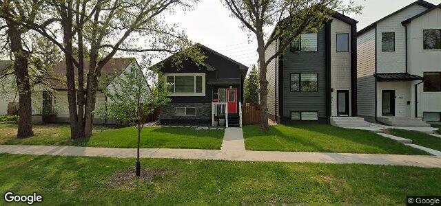 Photo of 944 Lorette Avenue in Winnipeg, Manitoba