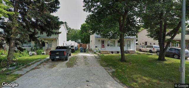 Larawan ng 115 Edelweiss Crescent sa Winnipeg, Manitoba