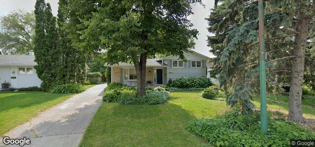 15 Shelagh Crescent（加拿大曼尼托巴省温尼伯市）房屋照片