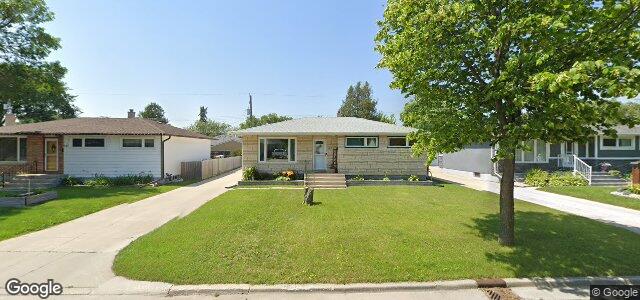 Larawan ng 183 Broad Bay sa Winnipeg, Manitoba