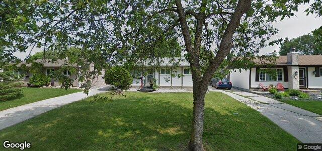 22 Edelweiss Crescent（加拿大曼尼托巴省溫尼伯市）房屋照片