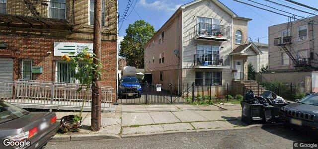 221 Hawthorne Avenue（加拿大曼尼托巴省溫尼伯市）房屋照片