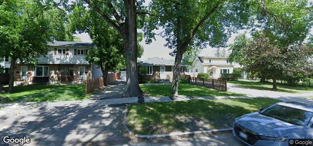 Photo of 229 Kingsford Avenue in Winnipeg, Manitoba