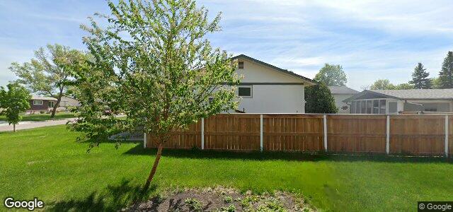 28 Pinecrest Bay ਦੀ ਫੋਟੋ, ਵਿਨੀਪਿਗ, ਮੈਨੀਟੋਬਾ