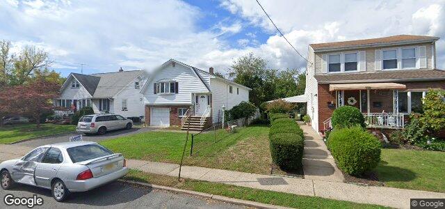 Photo of 334 Hawthorne Avenue in Winnipeg, Manitoba