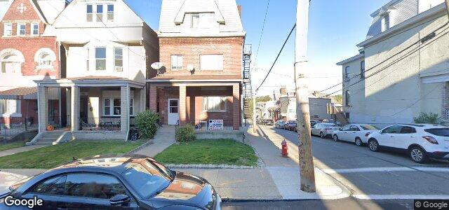 Photo of 341 Oakland Avenue in Winnipeg, Manitoba