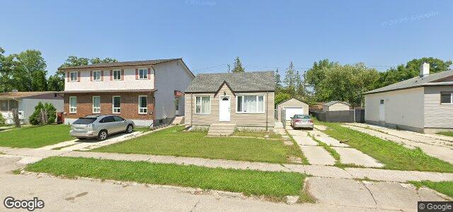 Photo of 351 Mckay Avenue in Winnipeg, Manitoba