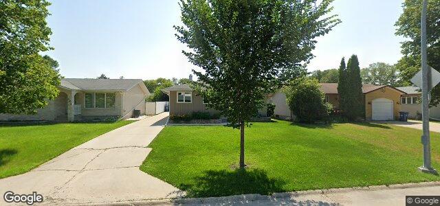 480 Paufeld Drive ਦੀ ਫੋਟੋ, ਵਿਨੀਪਿਗ, ਮੈਨੀਟੋਬਾ
