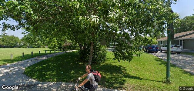 585 Paufeld Drive ਦੀ ਫੋਟੋ, ਵਿਨੀਪਿਗ, ਮੈਨੀਟੋਬਾ