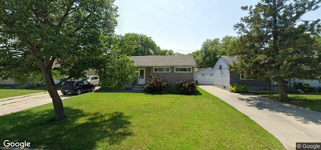 614 Cedarcrest Drive ਦੀ ਫੋਟੋ, ਵਿਨੀਪਿਗ, ਮੈਨੀਟੋਬਾ