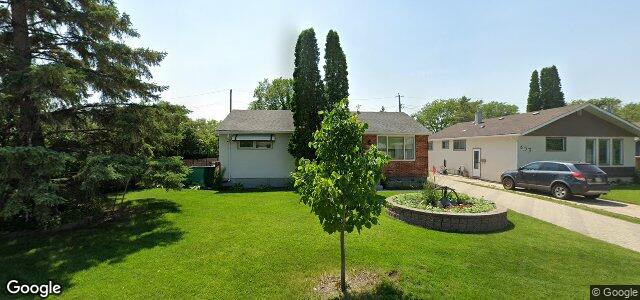 Photo of 649 Bardal Bay in Winnipeg, Manitoba