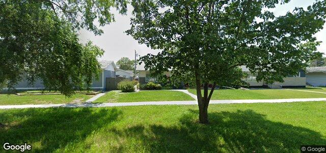 Photo of 700 Mcleod Avenue in Winnipeg, Manitoba