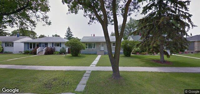 444 Helmsdale Avenue ਦੀ ਫੋਟੋ, ਵਿਨੀਪਿਗ, ਮੈਨੀਟੋਬਾ