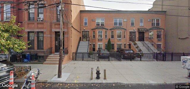 Larawan ng 504 Greene Avenue sa Winnipeg, Manitoba