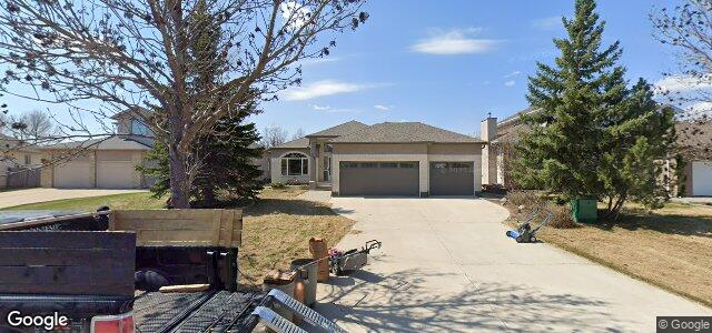 Larawan ng 212 Orchard Hill Drive sa Winnipeg, Manitoba