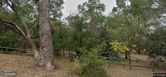 Photo of 18 Wildflower Way in Winnipeg, Manitoba