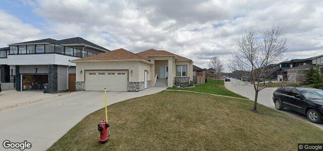 3 Wild Iris Walk ਦੀ ਫੋਟੋ, ਵਿਨੀਪਿਗ, ਮੈਨੀਟੋਬਾ