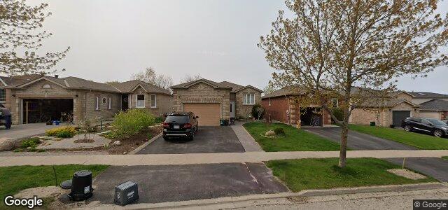 32 Snowy Owl Crescent ਦੀ ਫੋਟੋ, ਵਿਨੀਪਿਗ, ਮੈਨੀਟੋਬਾ