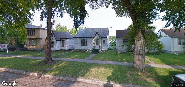 Photo of 1016 Sherburn Street in Winnipeg, Manitoba