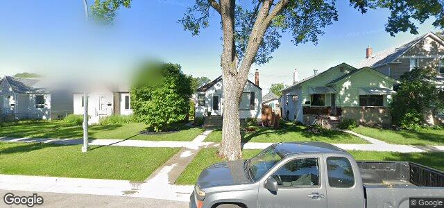 Larawan ng 1080 Ashburn Street sa Winnipeg, Manitoba