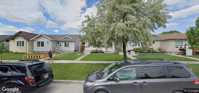Larawan ng 1136 Dominion Street sa Winnipeg, Manitoba