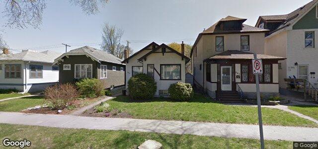 Photo of 885 Sherburn Street in Winnipeg, Manitoba