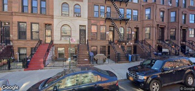 Larawan ng 118 Jefferson Avenue sa Winnipeg, Manitoba