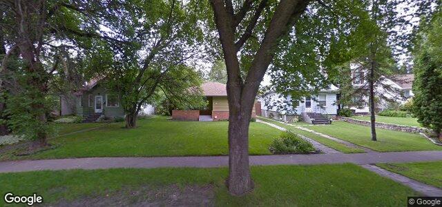 Larawan ng 84 Smithfield Avenue sa Winnipeg, Manitoba