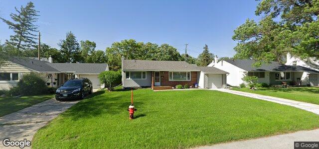135 Traill Avenue ਦੀ ਫੋਟੋ, ਵਿਨੀਪਿਗ, ਮੈਨੀਟੋਬਾ