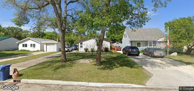 300 Strathmillan Road ਦੀ ਫੋਟੋ, ਵਿਨੀਪਿਗ, ਮੈਨੀਟੋਬਾ