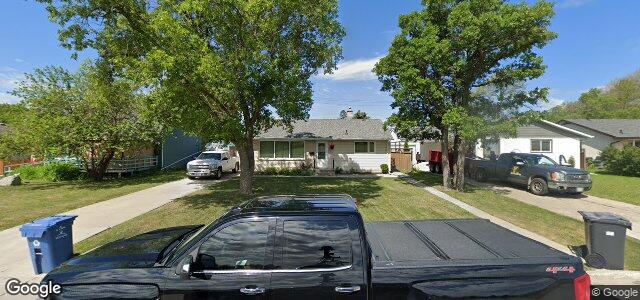 310 Strathmillan Road ਦੀ ਫੋਟੋ, ਵਿਨੀਪਿਗ, ਮੈਨੀਟੋਬਾ