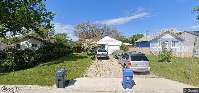 330 Strathmillan Road ਦੀ ਫੋਟੋ, ਵਿਨੀਪਿਗ, ਮੈਨੀਟੋਬਾ