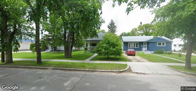 Photo of 332 Whytewold Road in Winnipeg, Manitoba