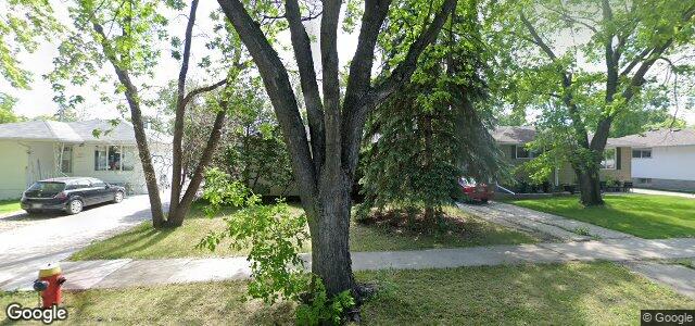 Photo of 353 Rita Street in Winnipeg, Manitoba