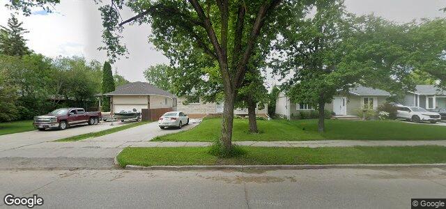 430 Whytewold Road（加拿大曼尼托巴省温尼伯市）房屋照片