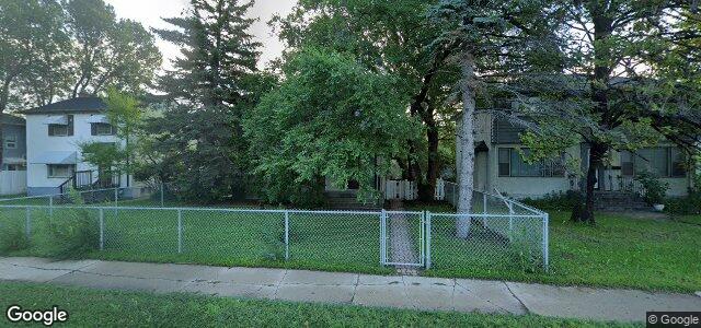 214 Kenaston Boulevard ਦੀ ਫੋਟੋ, ਵਿਨੀਪਿਗ, ਮੈਨੀਟੋਬਾ