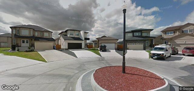 26 Nighthawk Bay（加拿大曼尼托巴省温尼伯市）房屋照片