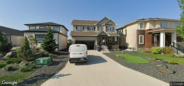 Larawan ng 92 Northern Lights Drive sa Winnipeg, Manitoba