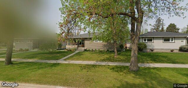Photo of 1370 Mathers Bay E in Winnipeg, Manitoba