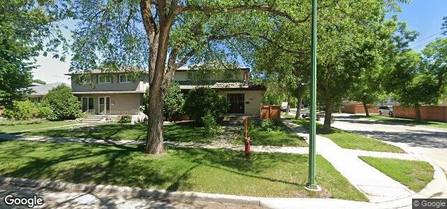 806 Queenston Street ਦੀ ਫੋਟੋ, ਵਿਨੀਪਿਗ, ਮੈਨੀਟੋਬਾ