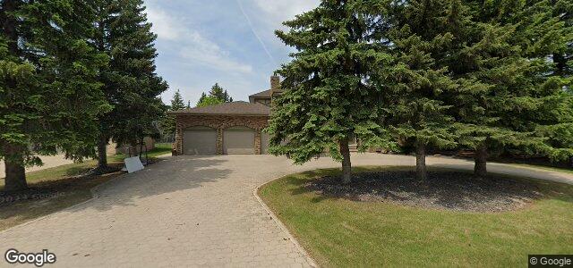 Photo of 678 Park Boulevard S in Winnipeg, Manitoba