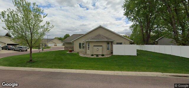 121 Shamrock Drive ਦੀ ਫੋਟੋ, ਵਿਨੀਪਿਗ, ਮੈਨੀਟੋਬਾ