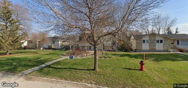 Photo of 298 Vermillion Road in Winnipeg, Manitoba