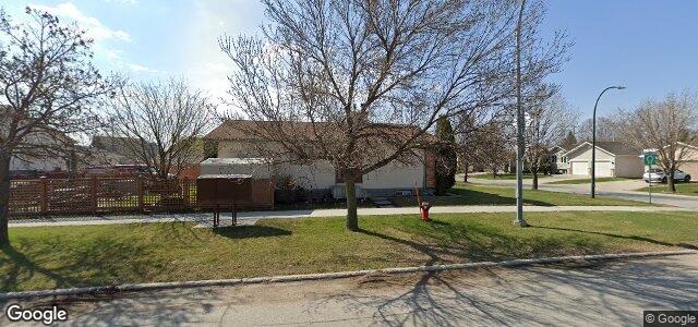 3 St Hilaire Place ਦੀ ਫੋਟੋ, ਵਿਨੀਪਿਗ, ਮੈਨੀਟੋਬਾ