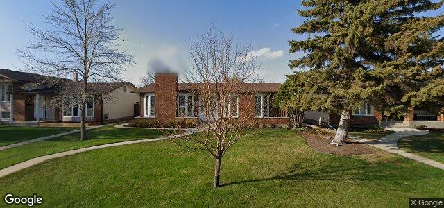 39 Queensway Crescent（加拿大曼尼托巴省温尼伯市）房屋照片