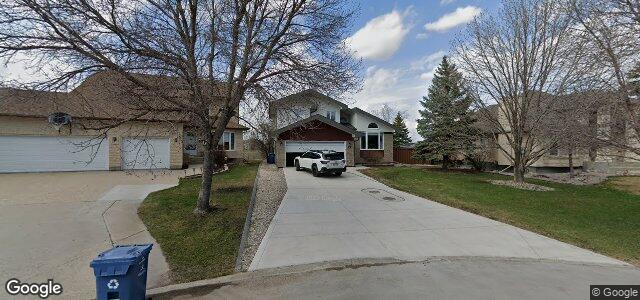 Larawan ng 23 Morning Glory Crescent sa Winnipeg, Manitoba