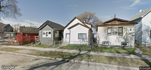 Photo of 606 Langside Street in Winnipeg, Manitoba