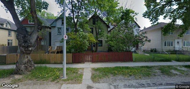 Photo of 643 Sherbrook Street in Winnipeg, Manitoba