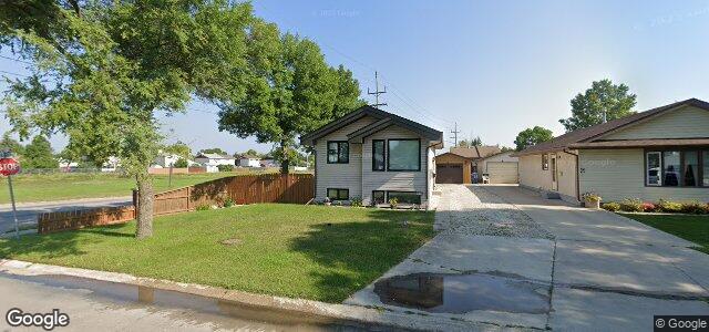 2 Taunus Drive ਦੀ ਫੋਟੋ, ਵਿਨੀਪਿਗ, ਮੈਨੀਟੋਬਾ